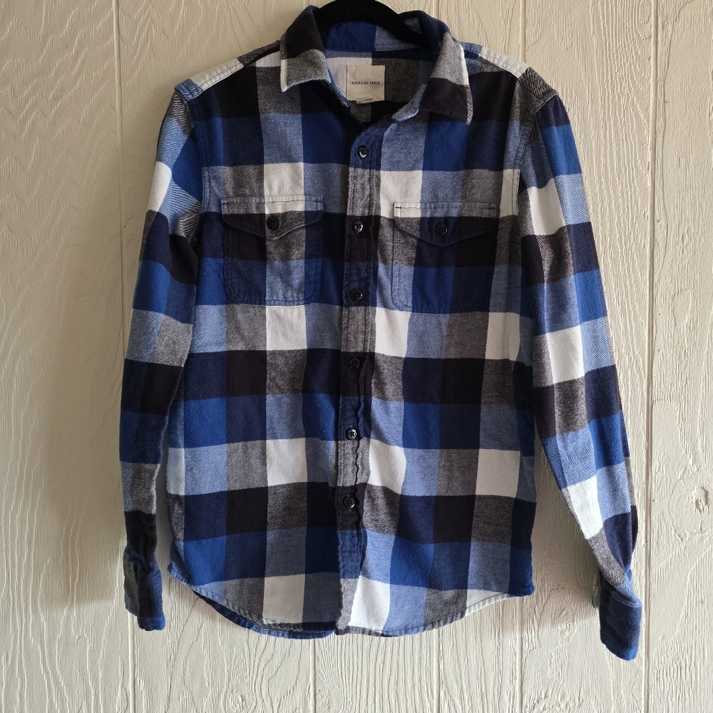 American Eagle Men's Flannel sz M